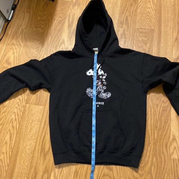 Gildan Neff Disney Black Mickey Mouse Long Sleeve Kangaroo Pouch Hoodie (Small) - Picture 5 of 9